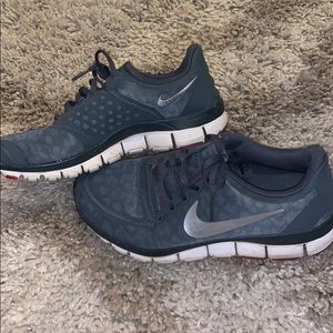 Nike 5.0 running shoes